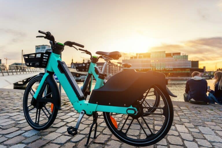 Tout savoir sur les tarifs de location de vélos électriques