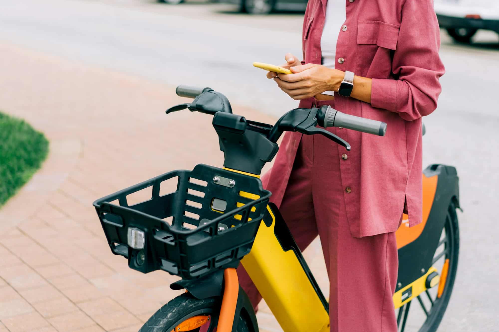 Comparaison des tarifs de location de vélos électriques